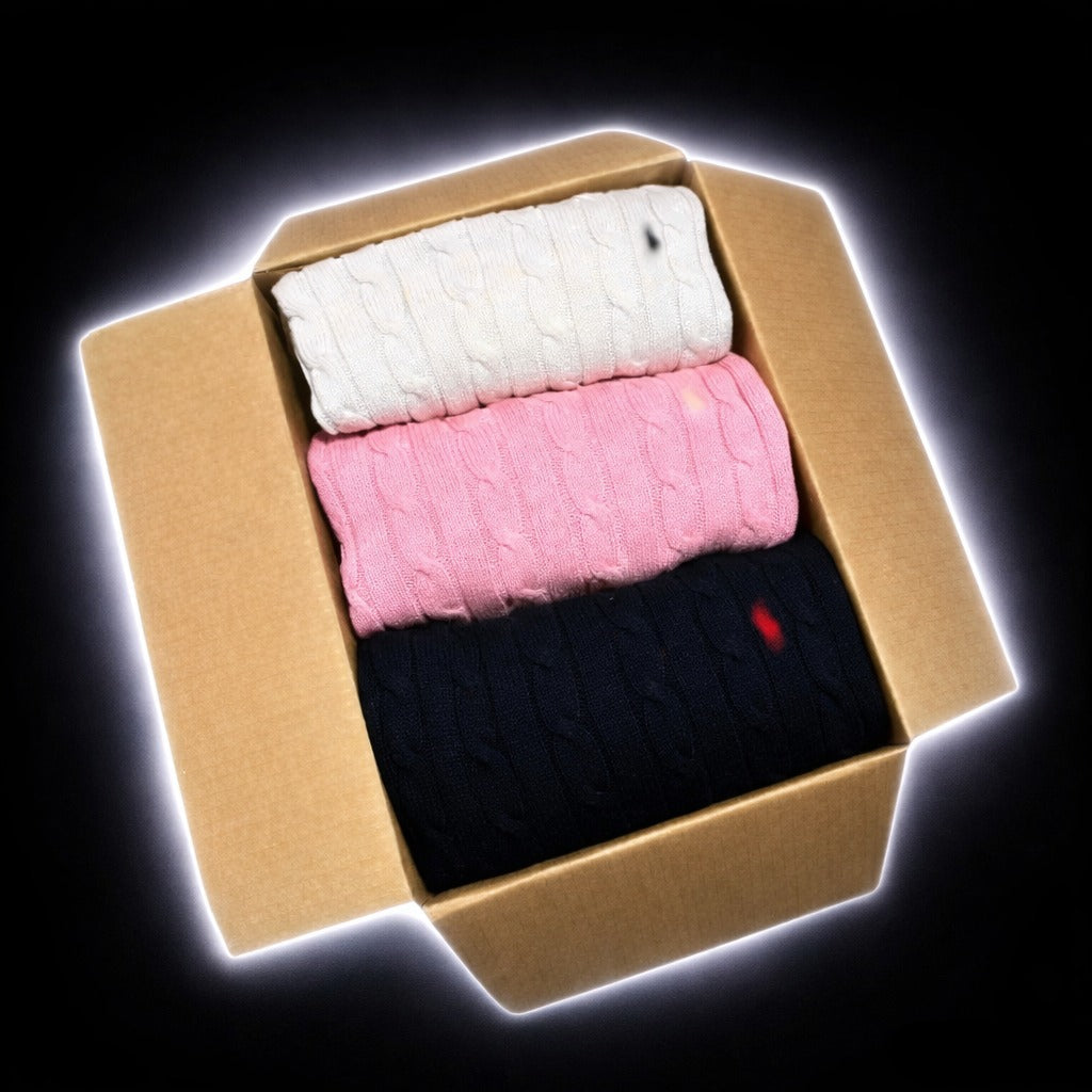 KNITWEAR BOX